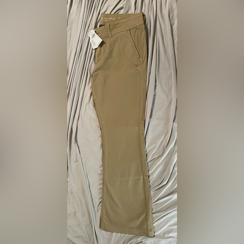 NEW WITH TAGS American Eagle Khaki Flare Pants Size 14